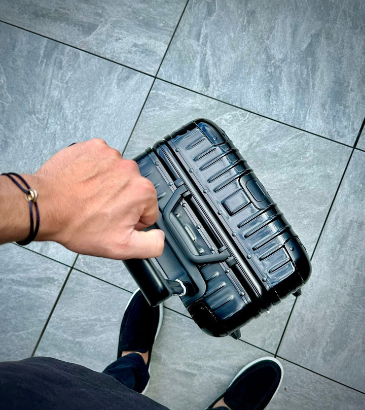 NOVI POLYCARBONATE  - BLACK