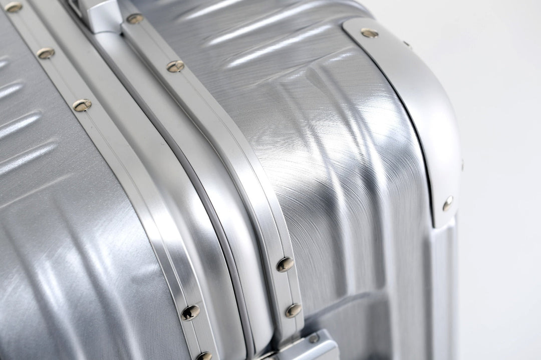 NOVI POLYCARBONATE - SILVER